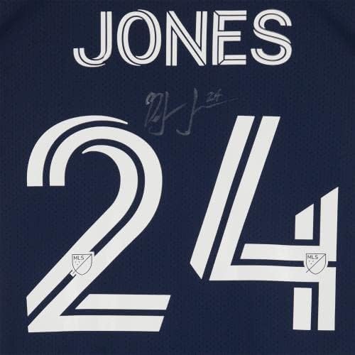 Keretes DeJuan Jones New England Revolution Dedikált Match-Használt 24 Haditengerészet Jersey a 2022 MLS-Szezon - es Méret